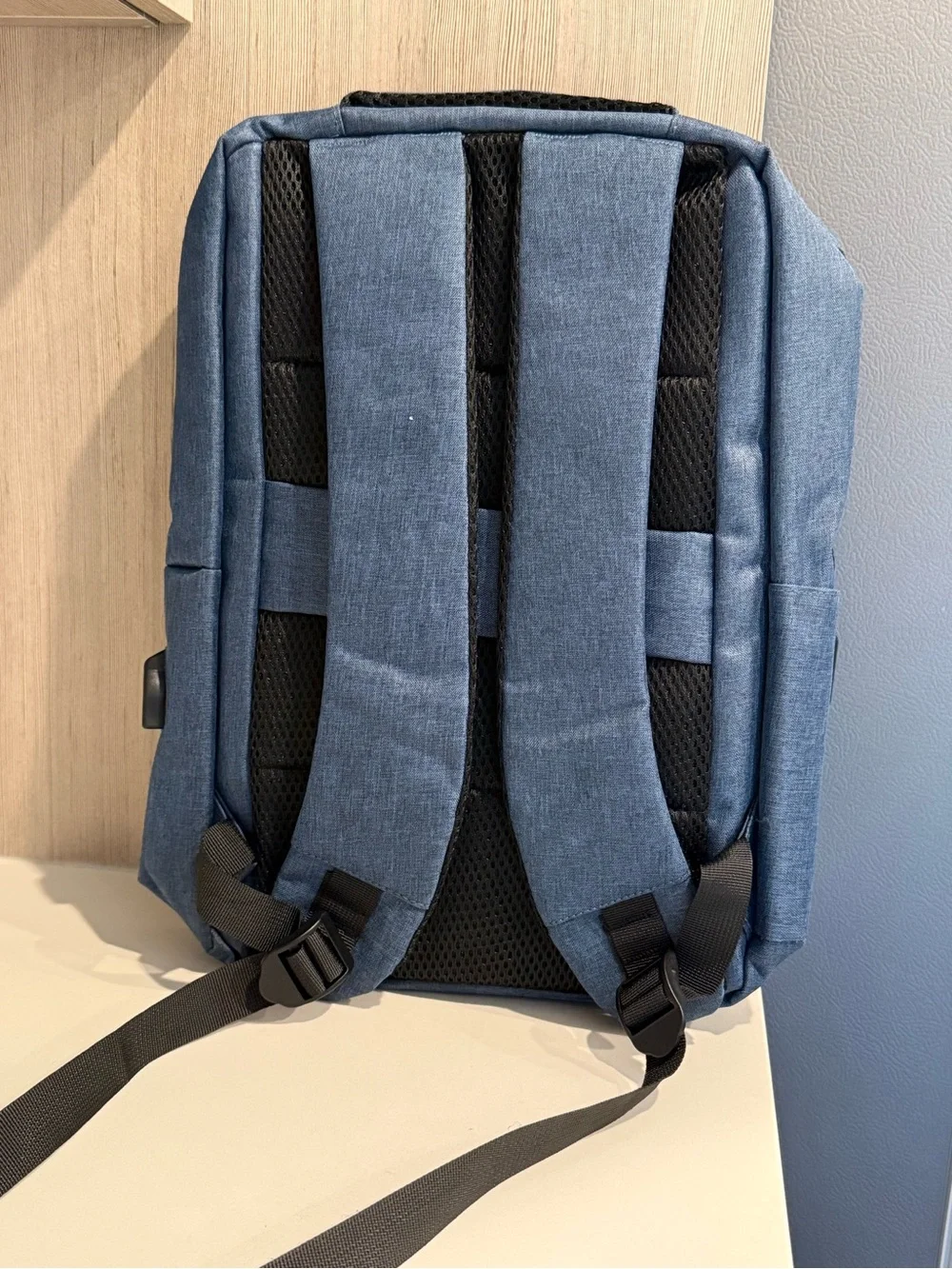 Vibrant Wellness A4M Blue Men’s Tech Backpack